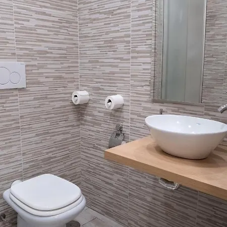 Gallienus Guest house